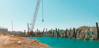 Wharf construction under way in Salina Cruz, Oaxaca.