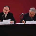 Durazo, left, and López Obrador during a report on security.