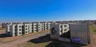 The Lomas del Mirador housing project was abandoned 10 years ago.