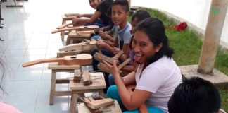 Young instrument makers in Veracruz.