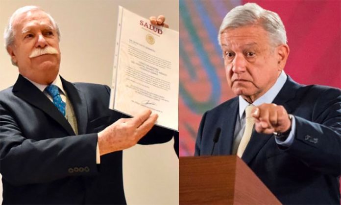 Nieto, left, linked to corruption by President López Obrador.