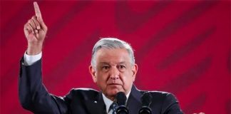 AMLO: 'Neighbors should advise us about these behaviors.'