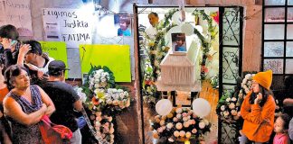 The vigil for femicide victim, 7-year-old Fátima.