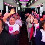 A busload of seniors from Michoacán en route to visit their families in 2018 as part of the Messenger Pigeons program.