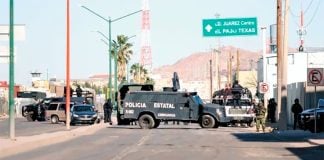 A police roadblock in Chihuahua on the weekend.