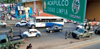 A murder scene in Acapulco: people are numb to it.