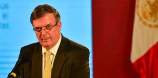 Ebrard: employers may not dismiss workers.
