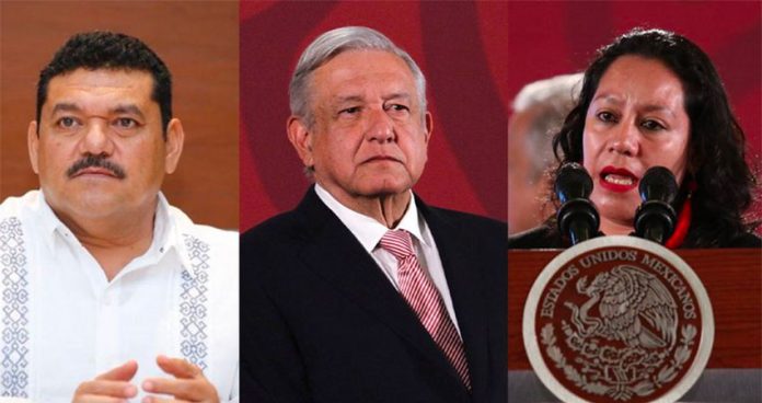 From left, May, López Obrador and Albores: a crack in the cabinet.