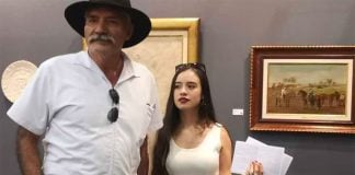 Mireles and his wife at an art exhibition in Mexico City last month.