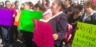 Parents protest abuse at Querétaro school.