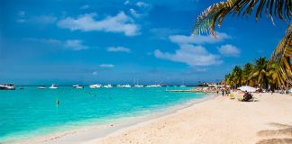 Popular Playa Norte, Isla Mujeres.