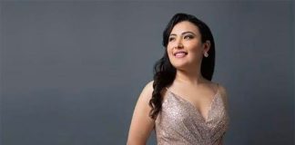 Opera singer Denis Vélez.