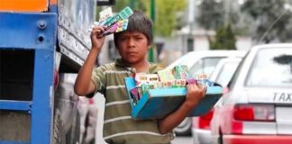 A child vendor on a Mexican street.