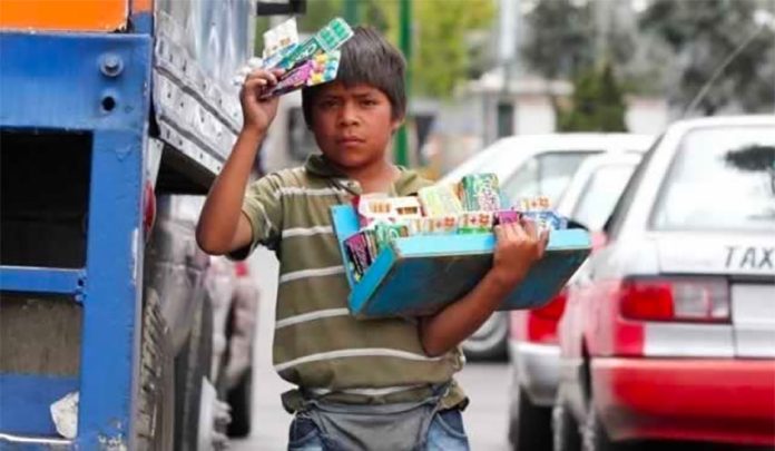 A child vendor on a Mexican street.