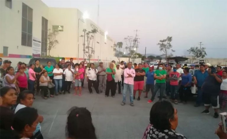 Residents threaten to burn Morelos hospital if Covid-19 patients treated Residents threaten to burn Morelos hospital if Covid-19 patients treated
