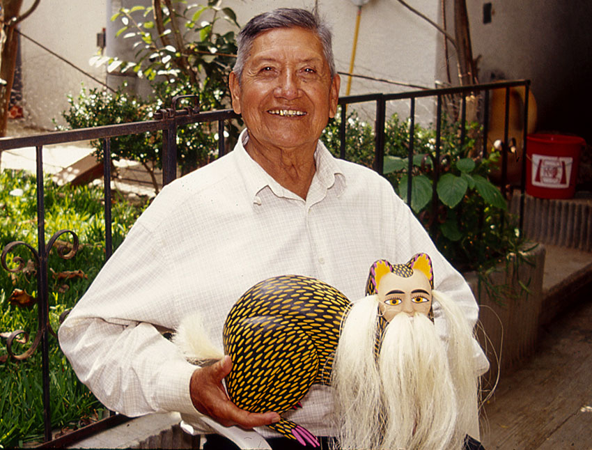 Oaxaca alebrije artisan Jiménez.