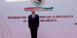President López Obrador at the National Palace on Sunday.