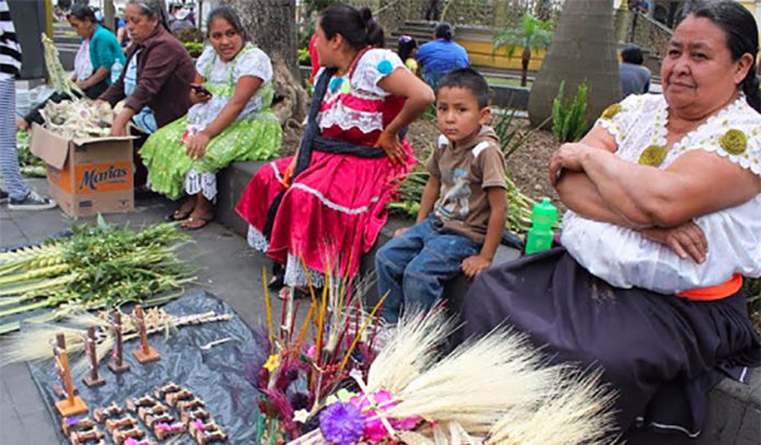 Street vendors in Veracruz