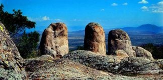 It is claimed the monoliths of Las Águilas were once used as an astronomical observatory.