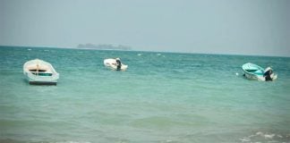 Waters off Veracruz turn turquoise blue due to lack of human activity.