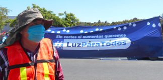 A protest in Michoacán against electricity cuts.
