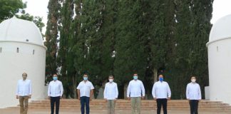 The seven governors at their meeting in Coahuila Friday.