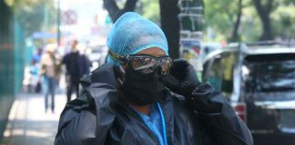 A health worker ready to attend Covid-19 patients.