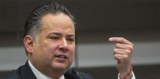 Santiago Nieto: an economic and security crisis coming.