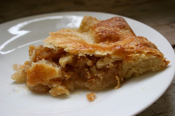 It looks and tastes like an apple pie—but has no apples.
