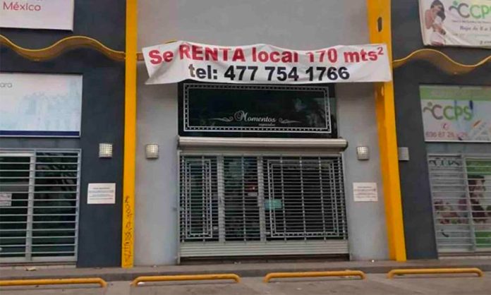 One of many stores closed by the coronavirus in the city of Guanajuato.