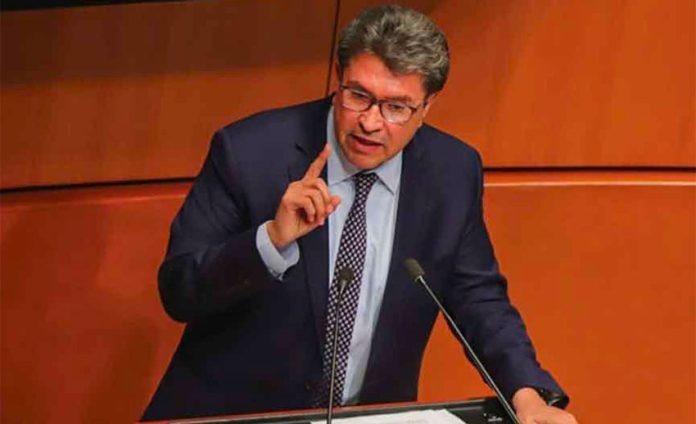 Morena party Senator Monreal presented the proposal to merge the three regulators.