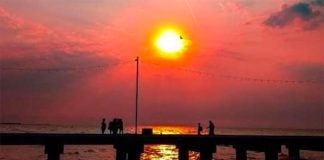 The dust cloud can produce spectacular sunsets.