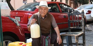 Pulque vendor Patricio González