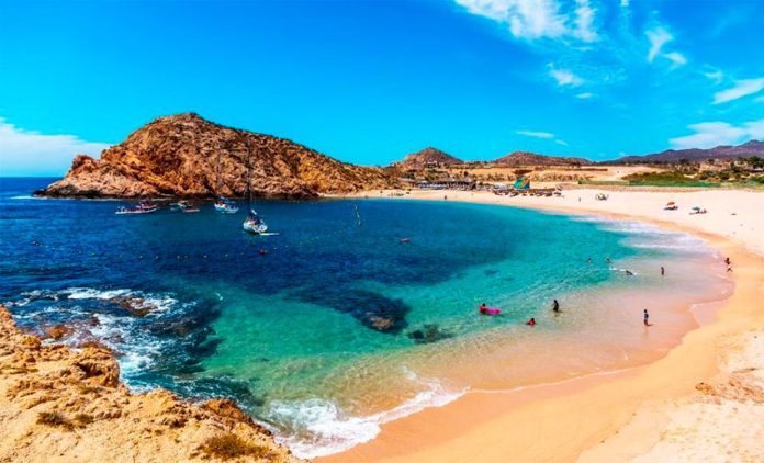 The only beaches open in Baja California Sur are in Los Cabos.