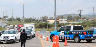Roadside virus checks in San Miguel de Allende.