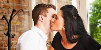 Before coronavirus, the cheek kiss was an integral aspect of Mexican social life.