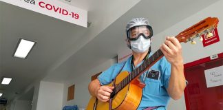 Psychologist Javier Coss offers some music therapy.