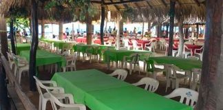 An empty restaurant in Acapulco.
