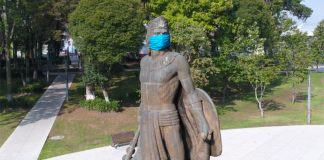 Face masks are a common sight in Toluca.