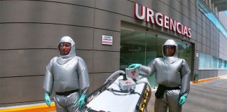 XE Médica's new protective suit.