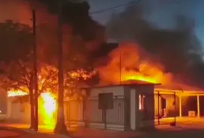 A government building burns in Delicias earlier this week.