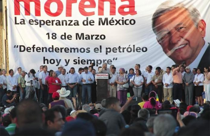 AMLO speaks out against energy reforms at a rally in Tabasco in 2014.