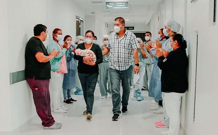 Sofía gets a send-off from Chiapas hospital staff.