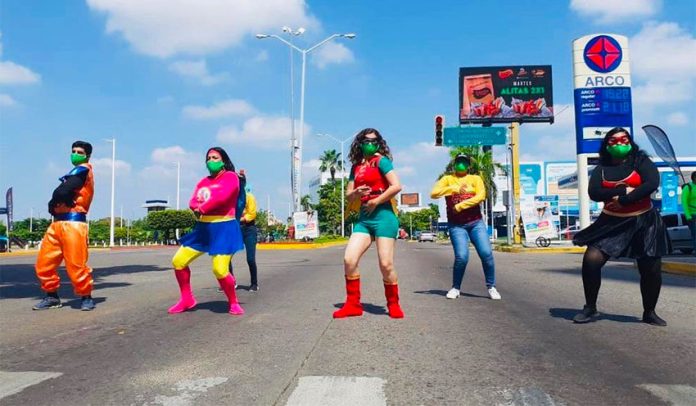 'Superhero' SusanaDistancia (Your Healthy Distance) and companions reinforce safe distance protocols in Culiacán, Sinaloa.