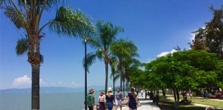 Many boomers cozy up to the idea of living overseas. Many have chosen Chapala.