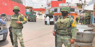 National Guardsmen on patrol in Antonio Barona, Cuernavaca.