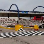 Protesters occupy toll booth at Trapichillo.