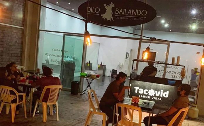 Tacovid, the new viral flavor in León, Guanajuato.