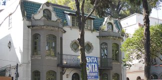 Casa Negra in Colonia Roma