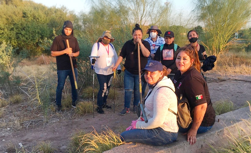 Members of the Ciudad Obregón search brigade.